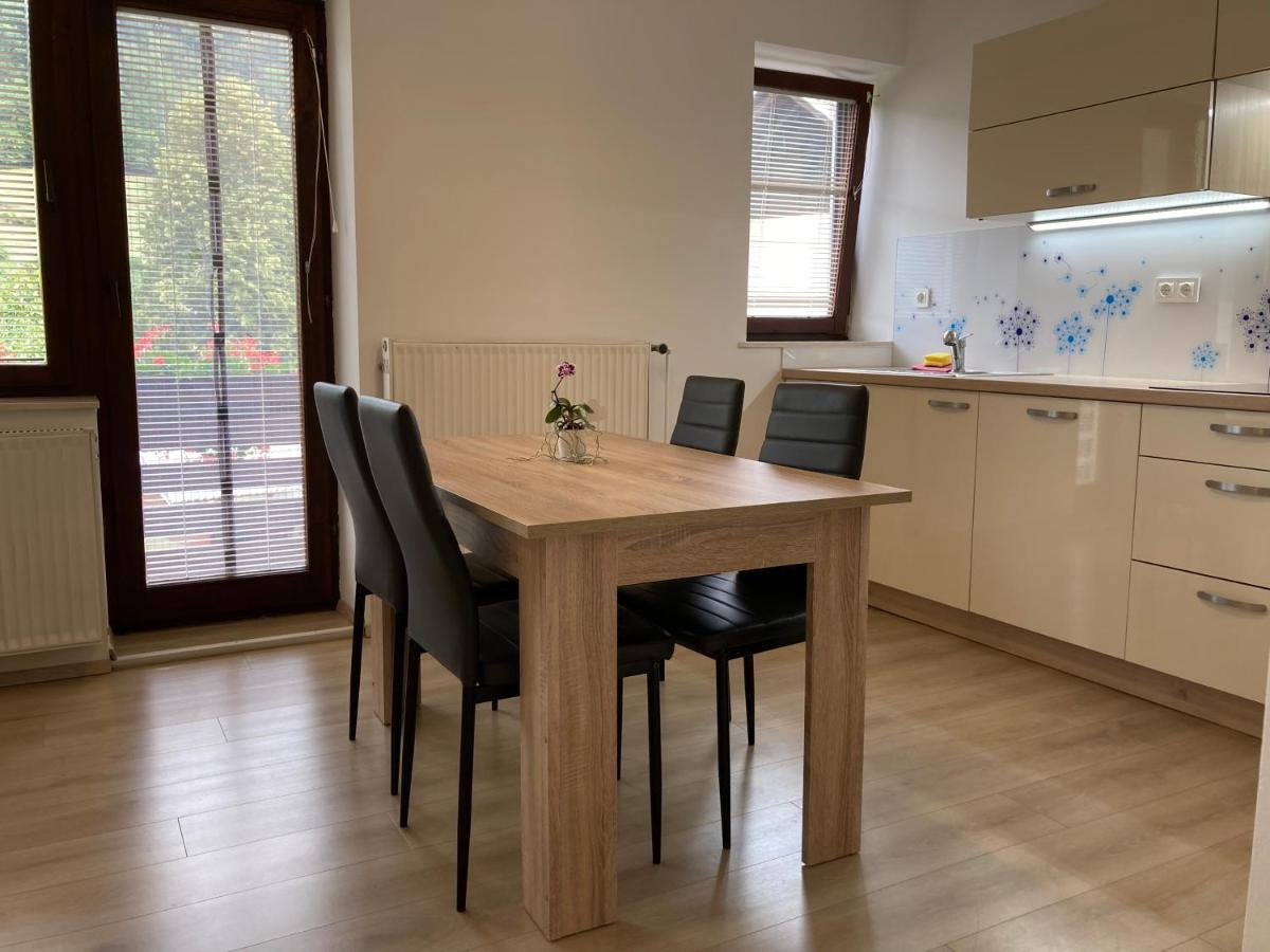 Apartment Vrtacnik Stefanja Gora Εξωτερικό φωτογραφία