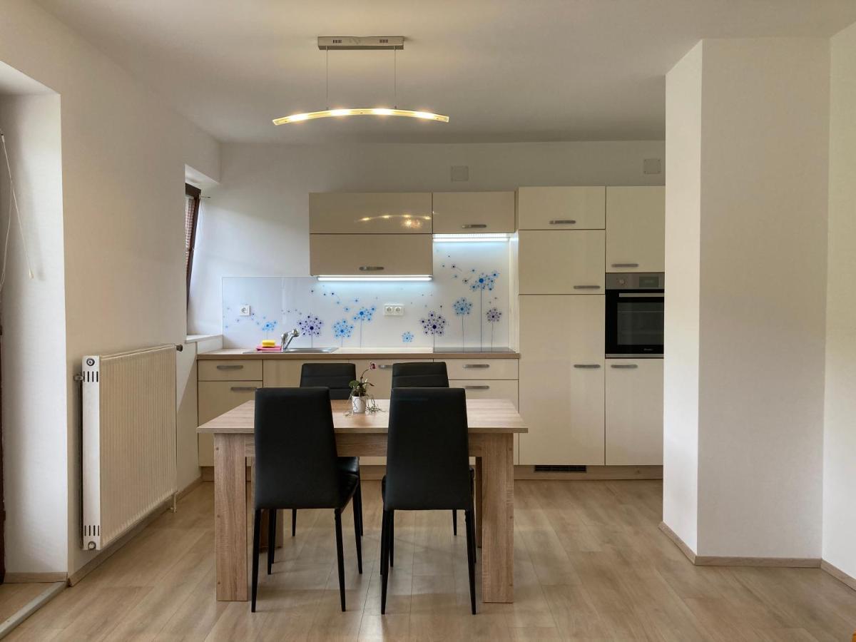 Apartment Vrtacnik Stefanja Gora Εξωτερικό φωτογραφία